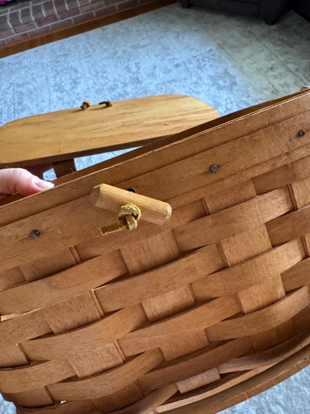Longaberger Natural Brown Woven Picnic Basket with Handle Nantucket basket - Picture 6 of 12